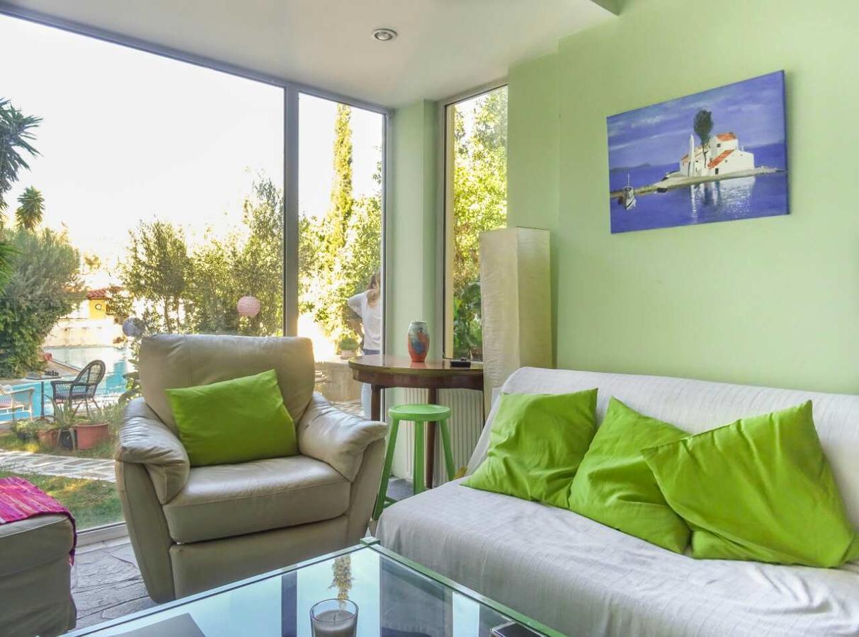 St. Thomas Bed And Breakfast Paiania Экстерьер фото